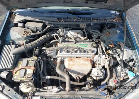 2001 Honda Accord 2.3 Ex from USA, damaged, VIN JHMCG66811C008924